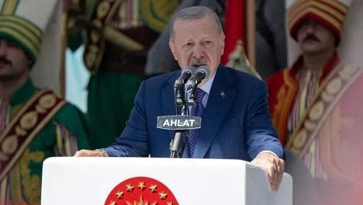 Malazgirt Zaferi’nin 955. Yıl Dönümü | Cumhurbaşkanı Erdoğan: Anadolu'ya uzanan eller söküp atıldı