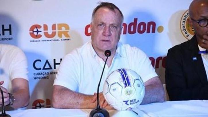 Dick Advocaat'tan üzücü ayrılık! İstifa etmek zorunda kaldı