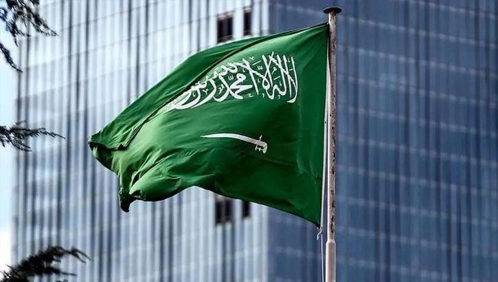 Suudi Arabistan: Doğu-Batı boru hattı saldırıların ardından tedbiren kapatıldı