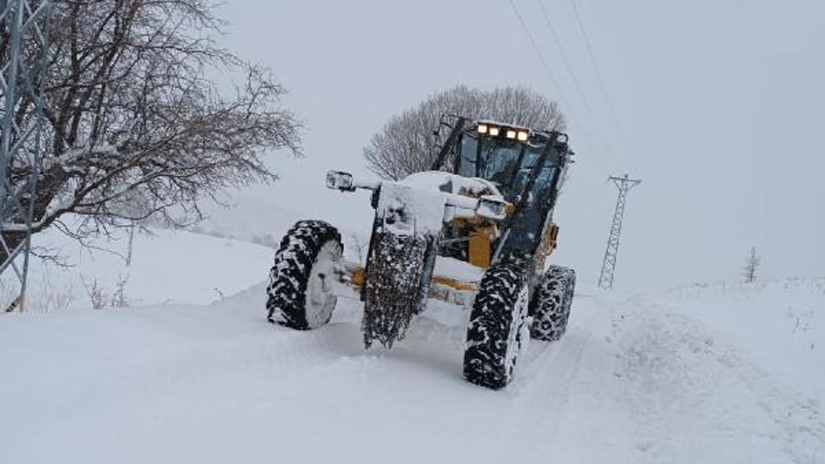 5 ilde kar esareti; 1070 köy yolu ulaşıma kapandı - Gündem Haberleri