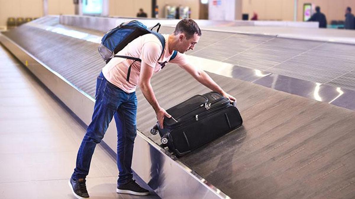 Havalimanı çalışanlarından yolculara kritik uyardı! Bavulunuza bunu sakın ama sakın yapmayın - Gündem Haberleri