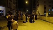 Hatay'da peş peşe şiddetli depremler! Bölgeden ilk kareler