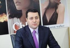 Gözlük ondan sorulur