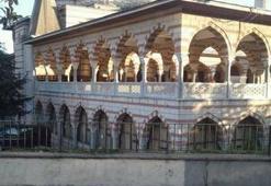 Marmara İlahiyat Vakfı Camisi yıkılacak