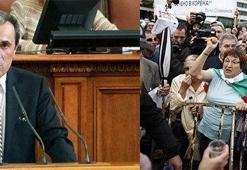 Protestolar Bulgaristan'da hükümeti karıştırdı