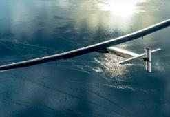 Güneş enerjisiyle çalışan Solar Impulse 2 turunu tamamladı