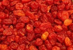 Dağ çileği diye domates kurusu satmışlar!