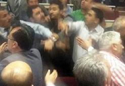 Belediyede tekme tokat Kılıçdaroğlu kavgası