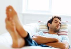 İç çamaşırıyla uyumak spermlere zarar veriyor