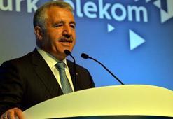 Bakan Arslan'dan 1.8 milyon haneye 'ucuz internet' müjdesi