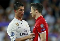 Cristiano Ronaldo gidiyor Lewandowski geliyor