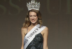 Miss Turkey 2017 birincisi Itır Esen oldu