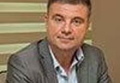 Yakın okuma gözlüğünden lazerle kurtulabilirsiniz