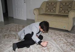 Bir babanın dramı: Kas hastası oğlunun büyümesini istemiyor, çünkü...