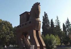 İtalyan arkeologdan şaşırtan iddia... Truva Atı at değil!