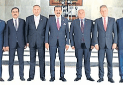 Beyler, kadınların bu fotoğrafa itirazı var!