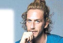 Bir Instagram hesabının anatomisi: Mithat Can Özer