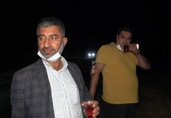 Kaza yaptıkları araçtan çıkar çıkmaz çay içtiler