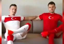 Mert Hakan Yandaş ile Emre Kılınç'tan TikTok akımı