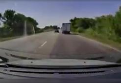 Tırdan fırlayan tekerlek faciaya yol açtı