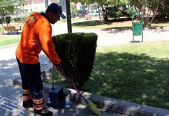 Temizlik işçisi bulduğu 20 bin lirayı sahibine teslim etti
