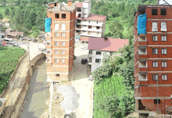 Rize'deki 7 katlı apartmanın sahibi de imar barışı istedi