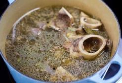 Kurban kemiklerini atmayın!