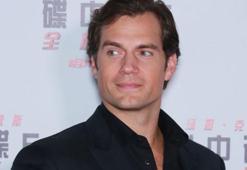 Henry Cavill kimdir? Kaç yaşında?