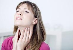 Boğaz ağrısını geçirmenin yolları...