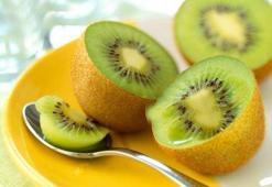 Sağlığın küçük yeşil mucizesi kivi