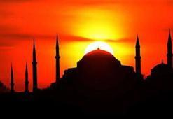 Üç ayların başlangıcı ne zaman? Regaib Kandili'ne kaç gün kaldı?