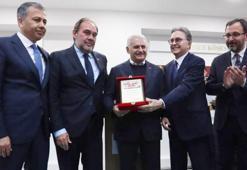 Binali Yıldırım ve Bakan Kasapoğlu Beykoz'da iki okul açtı