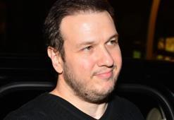Şahan Gökbakar: Filmin sinemada izlenmesi gerekiyor
