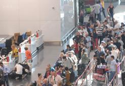 İstanbul Havalimanı'nda bayram hareketliliği