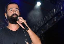 Koray Avcı sahnede oryantal yaptı