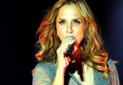 Sertab Erener’in Kolit hastalığı nedir?