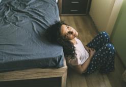 Depresyon nasıl tedavi edilir? Depresyon ilaçları ne kadar süre kullanılmalı? Depresyon belirtileri