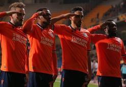 UEFA'dan asker selamına soruşturma