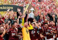 Flamengo, River Plate'i yenerek Copa Libertadores'in sahibi oldu