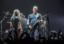 Metallica'dan Avustralya'ya büyük destek