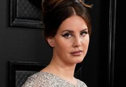 Lana Del Rey'in ucuz Grammy kostümü