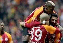 Galatasaray Onyekuru için hangi yolu izleyecek?