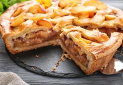 Kokusu apartmana yayılacak: Elmalı tart tarifi