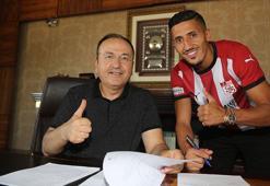 Sivasspor Fayçal Fajr'i transfer etti