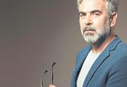 Yurdaer Okur: Sahne siyah bir boşluktur, tir tir titrersin ama alkışı duyduğun an müthiştir