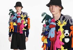 Şaka değil gerçek! 8 bin dolara kuklalı kazak