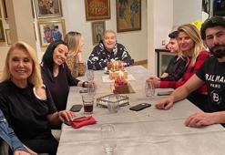 Mehmet Ali Erbil yeni yaşını eski eşleriyle kutladı