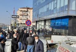 Vergi dairelerinde hafta sonu yoğunluğu