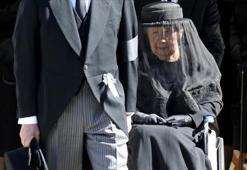 Japon prenses hastaneye kaldırıldı