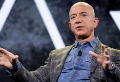 Jeff Bezos'un uzaydan Dünya'ya dönmesini engellemek için imza kampanyası başlatıldı